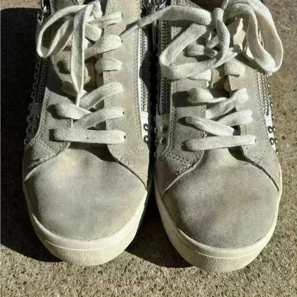 Steve Madden Parka Sneakers - Picture 2 of 11